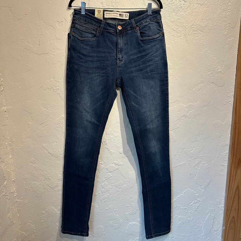 NWT Barbel Apparel Waist Size 32 Inseam 33 Medium Dark Wash Slim Athletic Fit